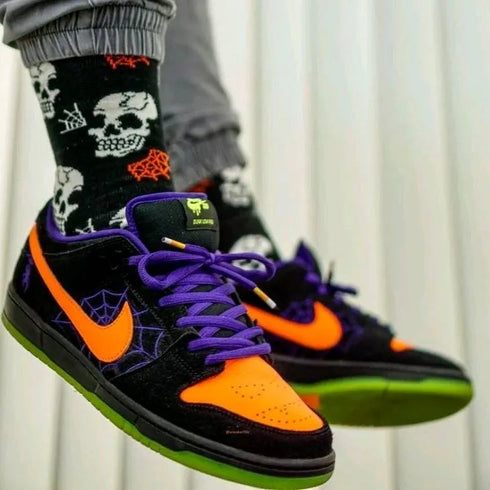 NKE SB DUNK LOW NIGHT OF MISCHIEF